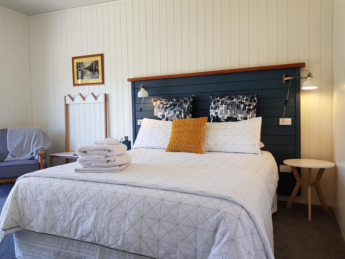 Bed and Breakfast Admiral Waters Cooks Beach Exterior foto
